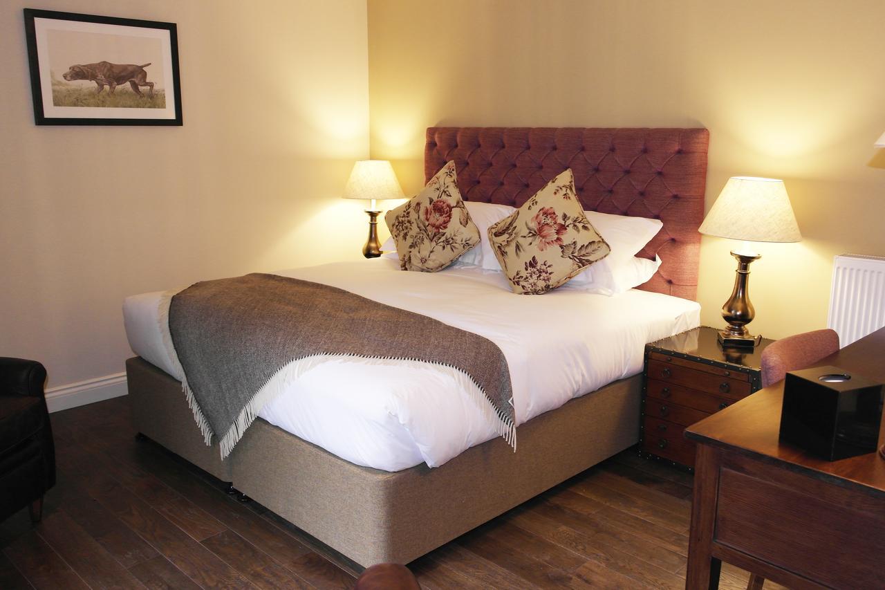 The Thomas Lord Hotel West Meon Exterior foto